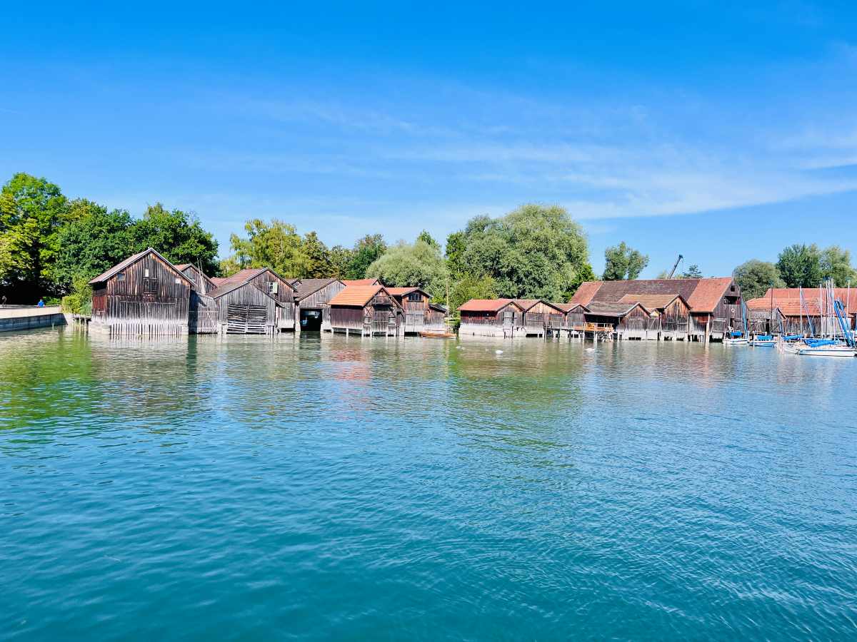 Vom See zum heiligen Berg